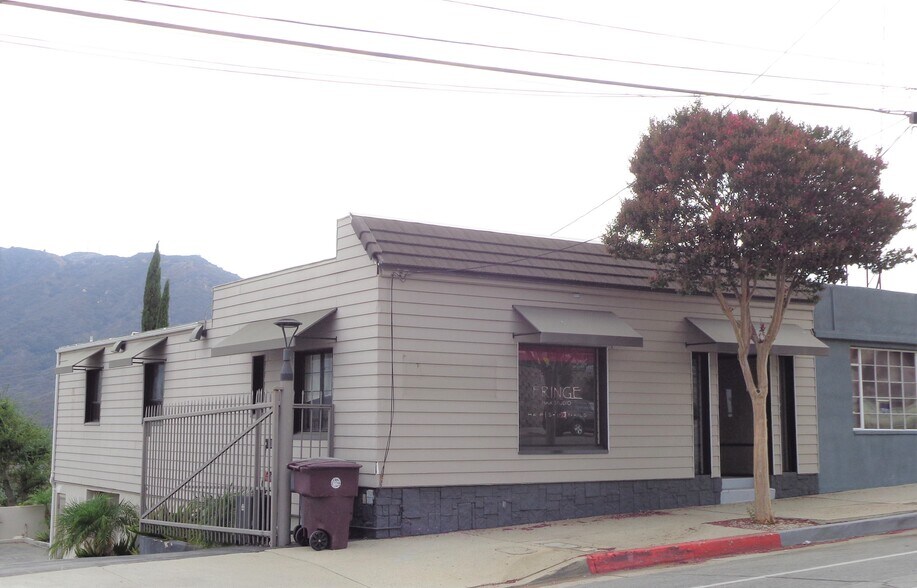More Photos Of 3536 Foothill Blvd, La Crescenta Freestanding For Lease