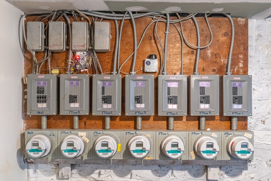 More Photos Of 4316 25th Ave, Astoria Apartments For Sale