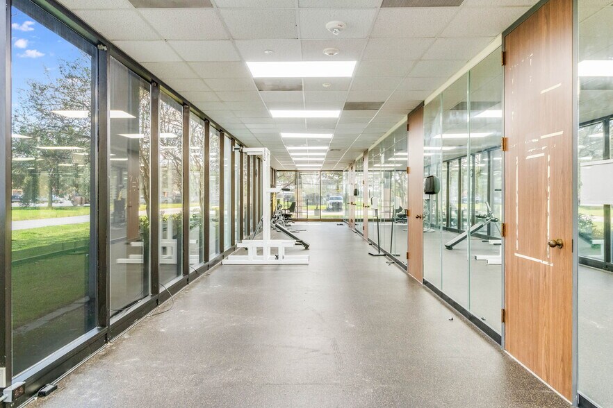 More Photos Of 200 Galbert Rd, Lafayette Office For Lease