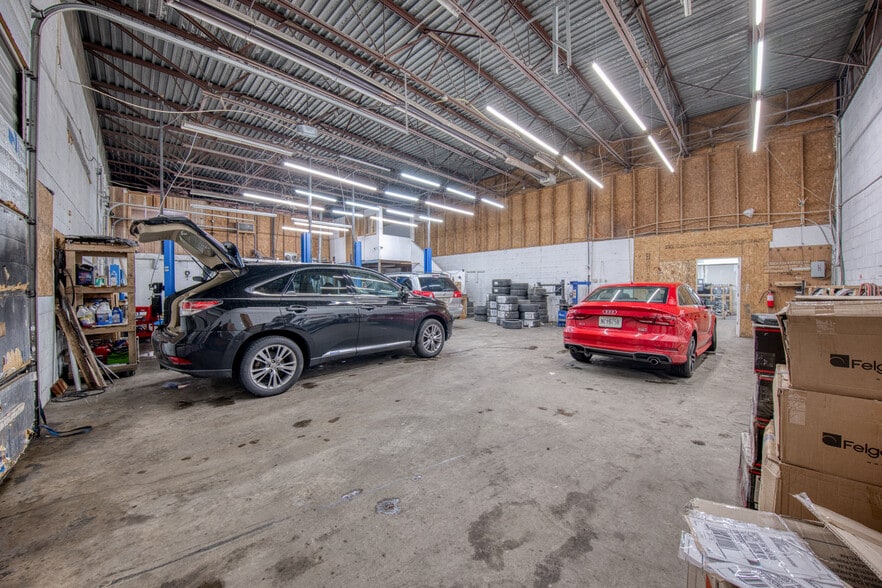 More Photos Of 1080 3rd Ave, North Versailles Warehouse For Sale