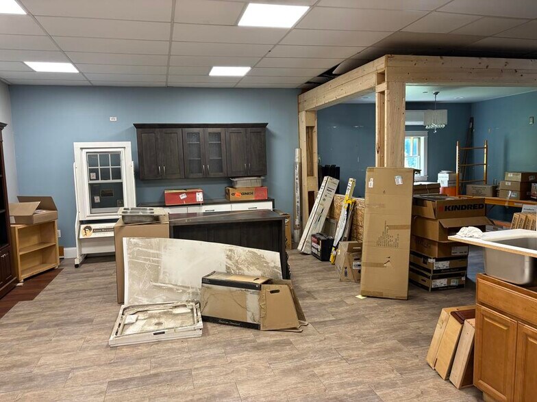 More Photos Of 43 State St, Presque Isle General Retail For Sale