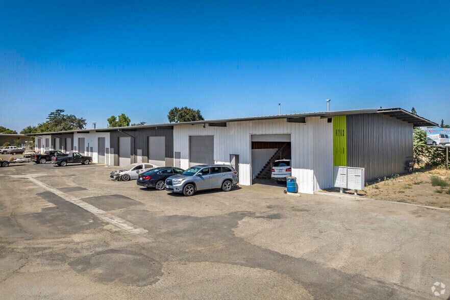 More Photos Of 4283 N Wilson Way, Stockton Warehouse For Lease
