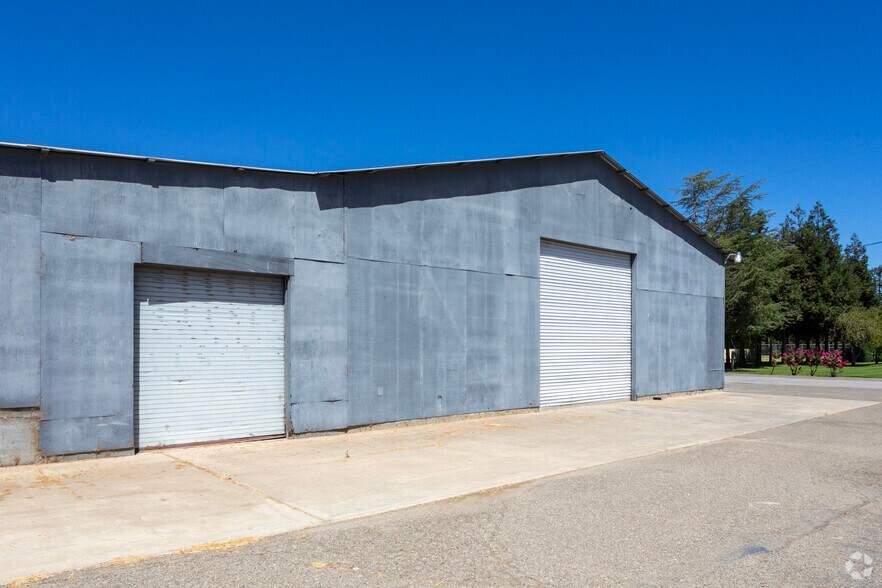 More Photos Of 133 S Whitworth Rd, Newman Warehouse For Lease