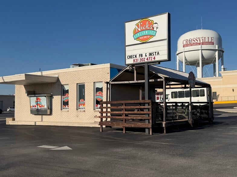 More Photos Of 100 Cumberland Plz, Crossville Unknown For Lease