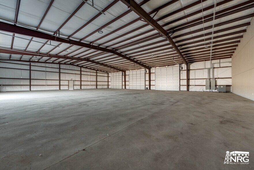 More Photos Of 5450 N FM 866, Odessa Warehouse For Sale