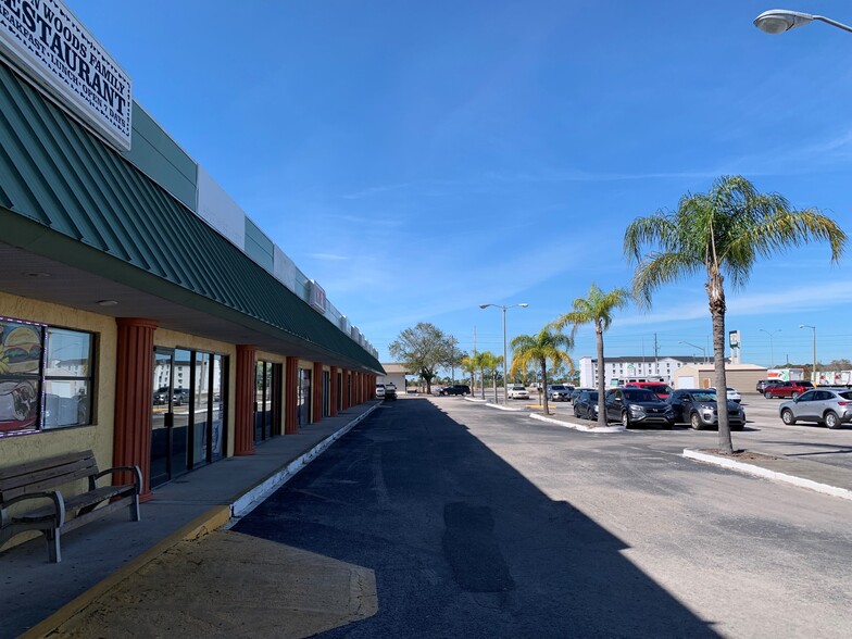 Primary Photo Of 12340-12384 US Highway 19, Hudson Storefront For Lease