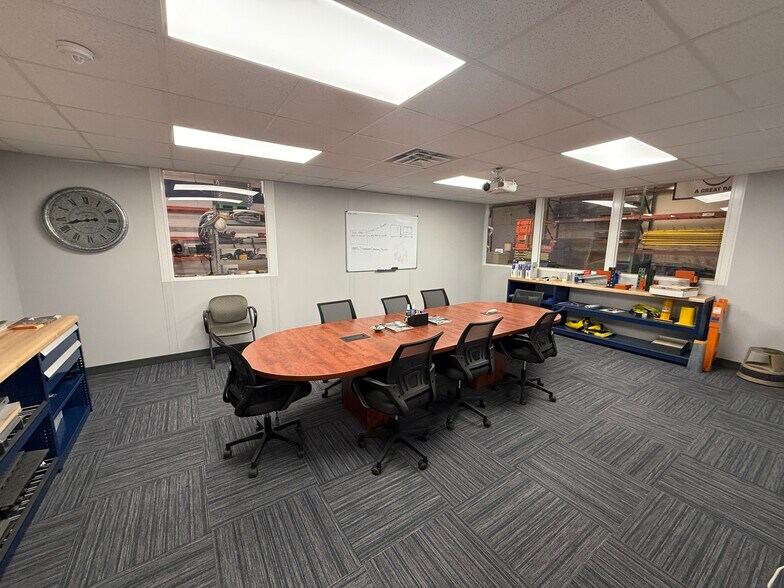 More Photos Of 72 Cedar Hill St, Marlborough Manufacturing For Lease