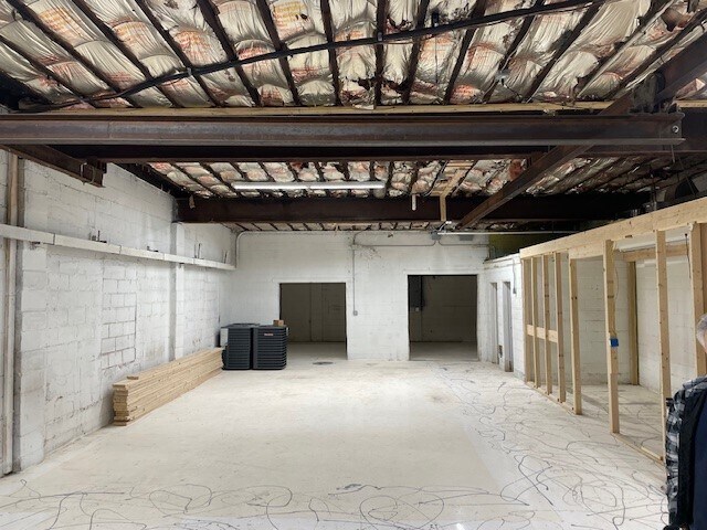 More Photos Of 22813 Dequindre Rd, Hazel Park Warehouse For Sale