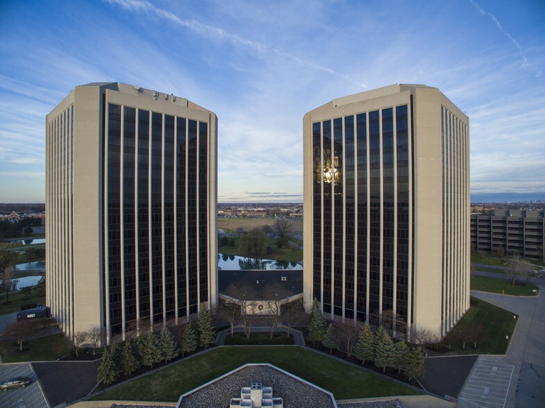 More Photos Of 1-3 Parklane Blvd, Dearborn Unknown For Lease