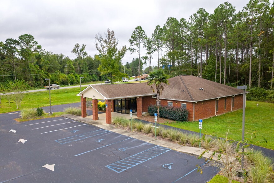 Primary Photo Of 1200 Henley Ln, Baker Office For Lease