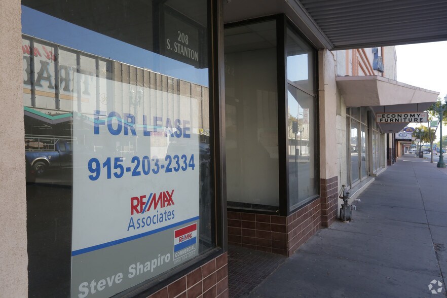 More Photos Of 208-210 S Stanton St, El Paso Storefront For Lease