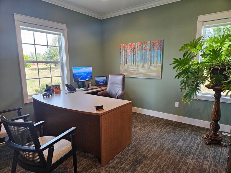 More Photos Of 5786 Midland Rd, Freeland Office For Sale