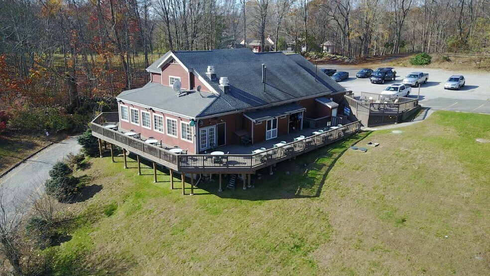 Primary Photo Of 130 Mount Pleasant Rd, Newtown Restaurant For Sale