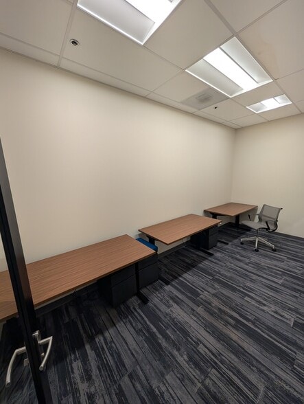 More Photos Of 705 Gold Lake Dr, Folsom Office For Lease