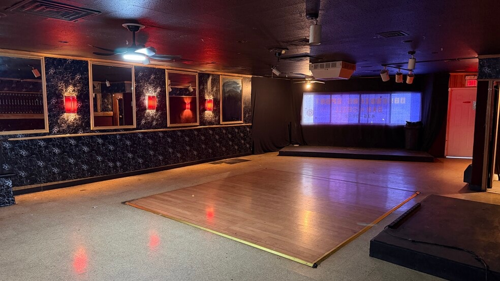 More Photos Of 564 Chili Ave, Rochester Storefront Retail Residential For Sale