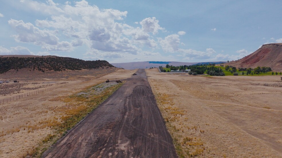 More Photos Of 140 Airport Rd, Thermopolis Land For Lease