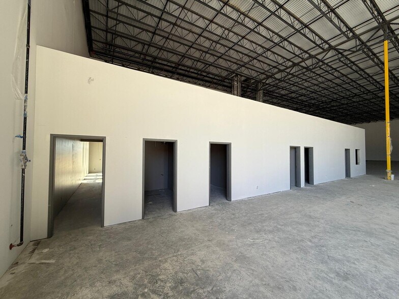 More Photos Of 115 Parkway Dr, Rincon Unknown For Lease