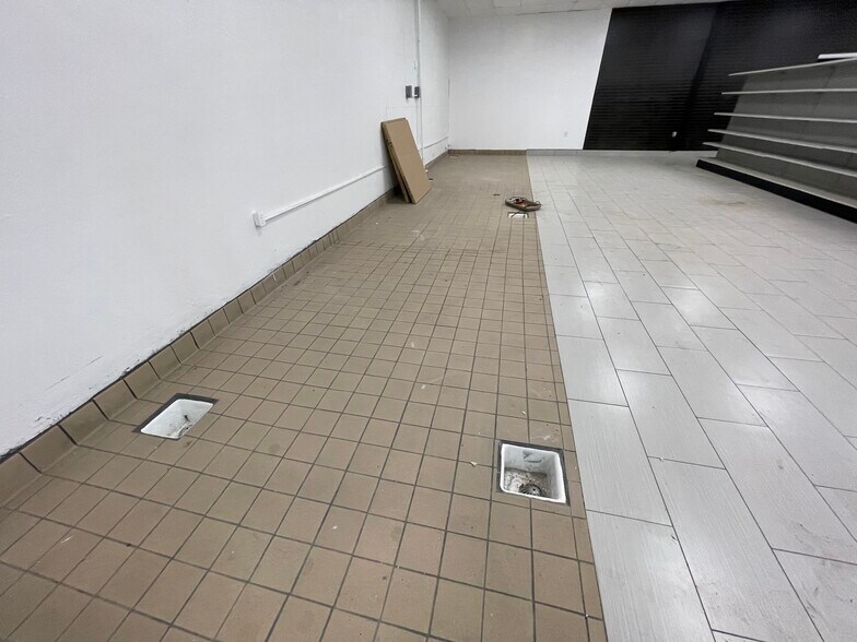 More Photos Of 913 N Chester Ave, Bakersfield Storefront For Lease