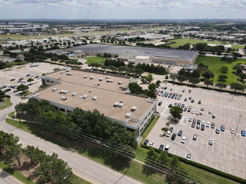 Primary Photo Of 8225 Bent Branch Dr, Irving Distribution For Sale