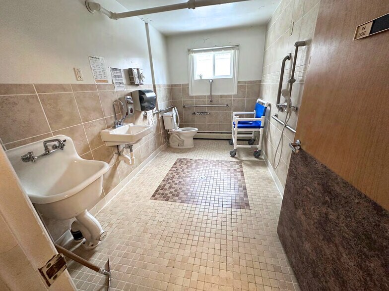 More Photos Of 620 Harper Ave, Peshtigo Assisted Living For Sale