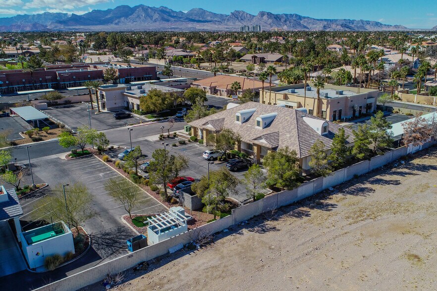 More Photos Of 7656 W Sahara Ave, Las Vegas Medical For Lease