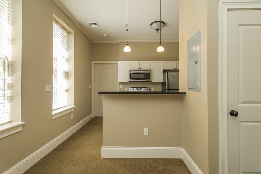 More Photos Of 28 Chestnut St, Foxborough Apartments For Sale