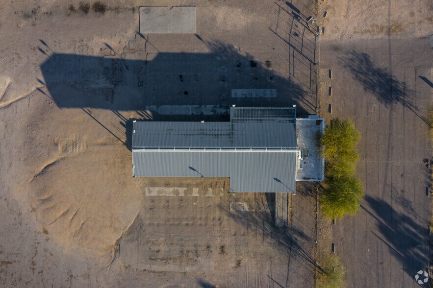 More Photos Of 2455 N Fairview Ave, Tucson Industrial For Lease