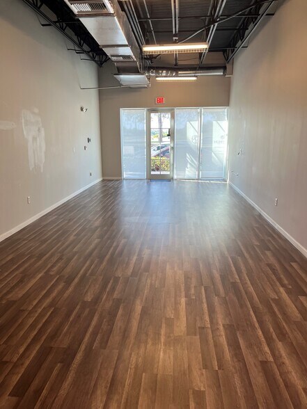 More Photos Of 2501 Palm Ave, Miramar Storefront For Lease