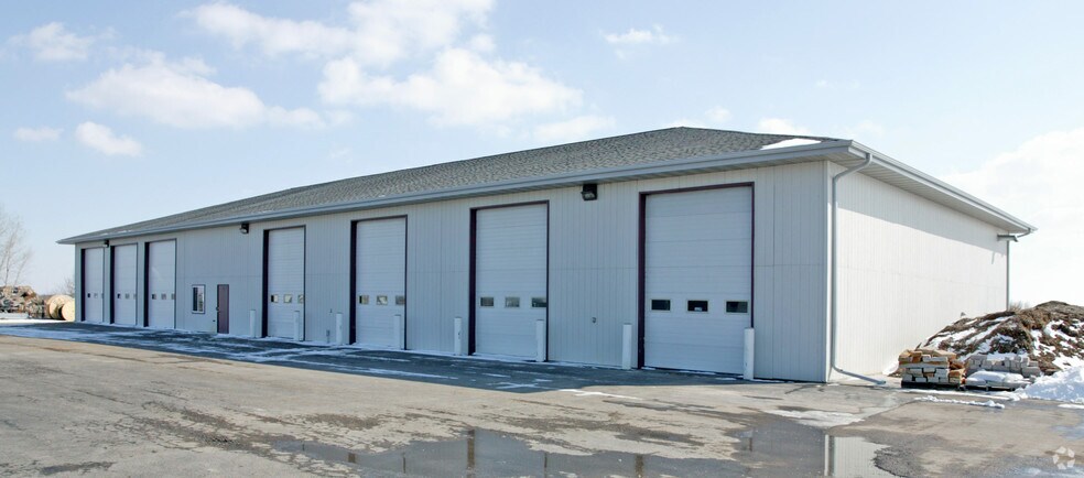 More Photos Of 5523 Integrity Way, Appleton Flex For Sale