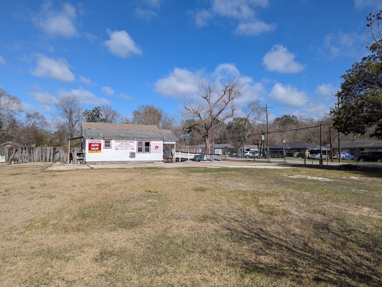 More Photos Of 5710 Concord Rd, Beaumont Auto Dealership For Sale