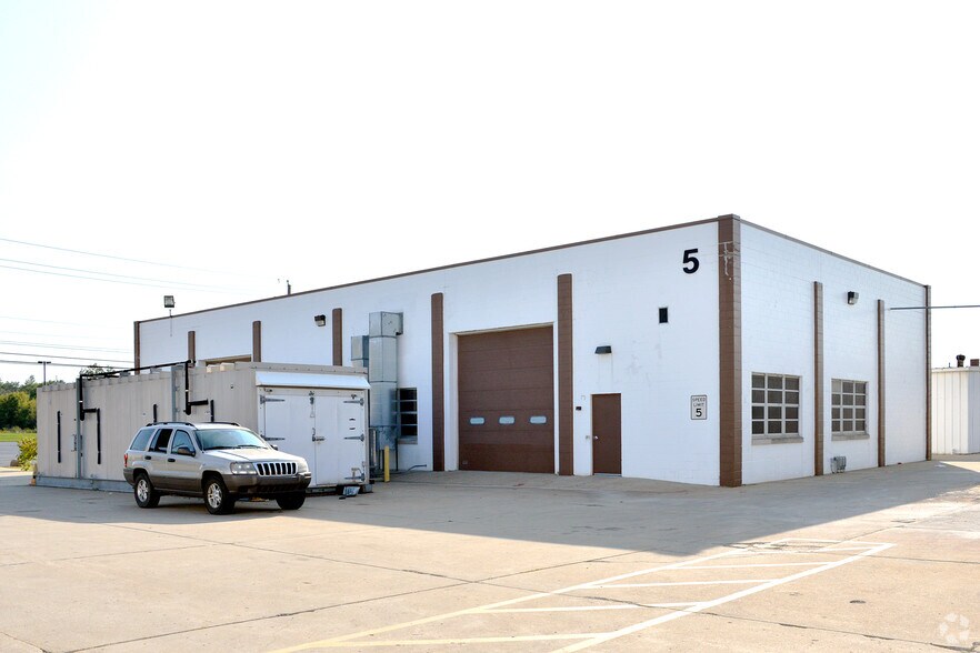 Primary Photo Of 7601 E 88th Pl, Indianapolis Warehouse For Lease