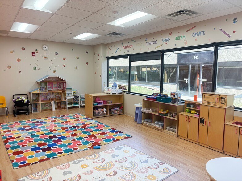 More Photos Of 1161 Lake Cook Rd, Deerfield Medical For Lease