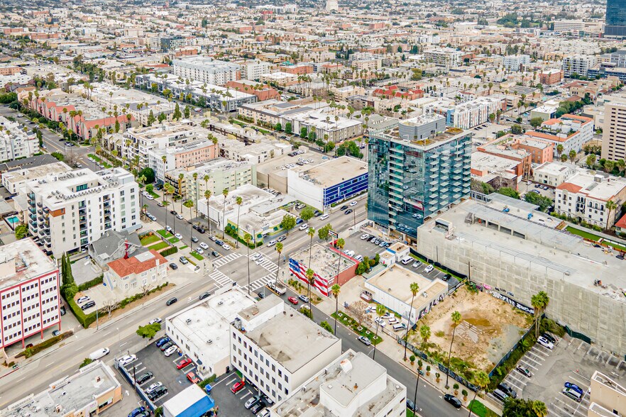 More Photos Of 3680 W 6th St, Los Angeles Restaurant For Sale