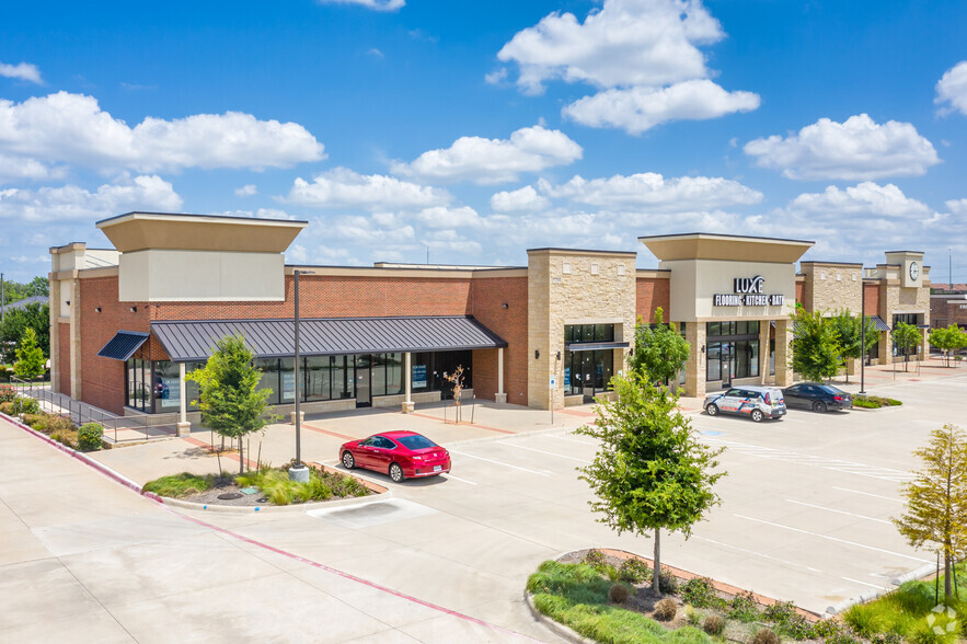 More Photos Of 5266 Independence Pky, Frisco Storefront For Lease