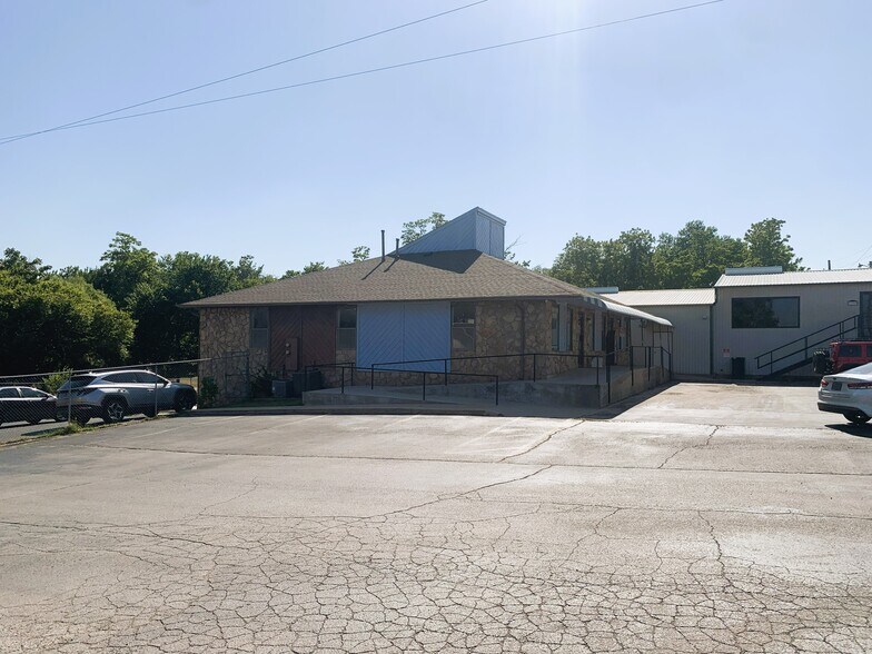 More Photos Of 5300 E Highway 37, Tuttle Storefront Retail Office For Lease