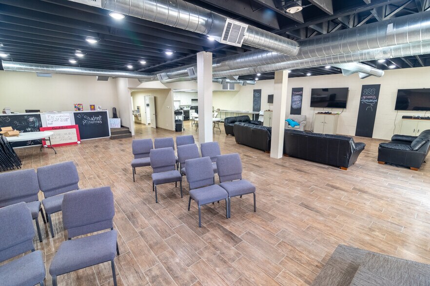 More Photos Of 906 Trimmier Rd, Killeen Religious Facility For Sale