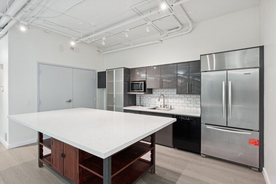 More Photos Of 181 S Park St, San Francisco Office Residential For Lease