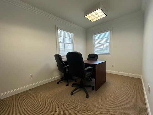 More Photos Of 98 Front St, Mineola Office For Lease