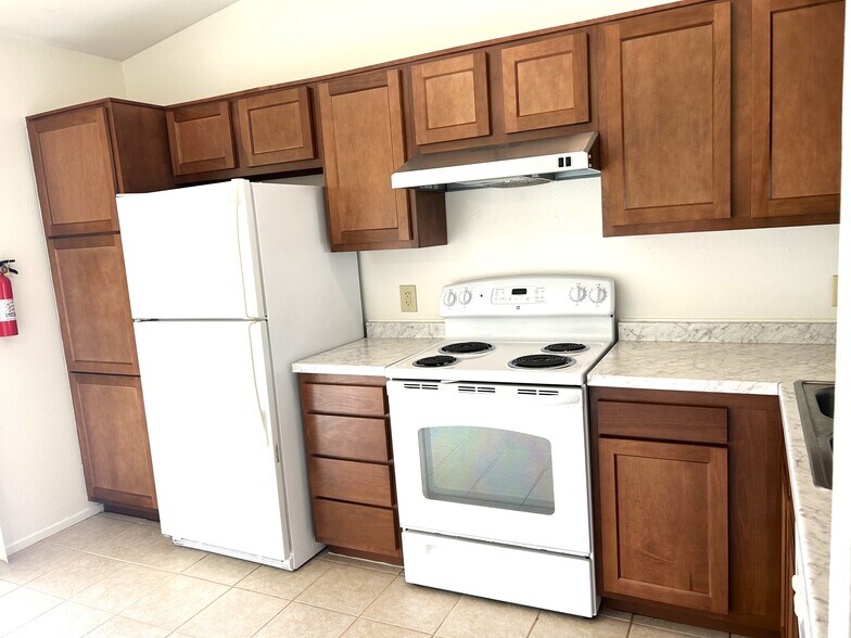 More Photos Of 2770 N Goyette Ave, Tucson Apartments For Sale