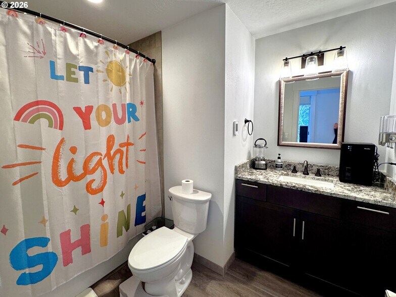 More Photos Of 94353 Leith Rd, Gold Beach Apartments For Sale