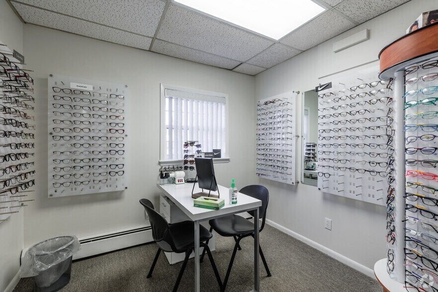 More Photos Of 185 Broadway, Hillsdale Medical For Lease