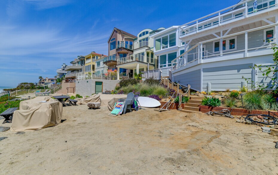 More Photos Of 2633 Ocean St, Carlsbad Apartments For Sale