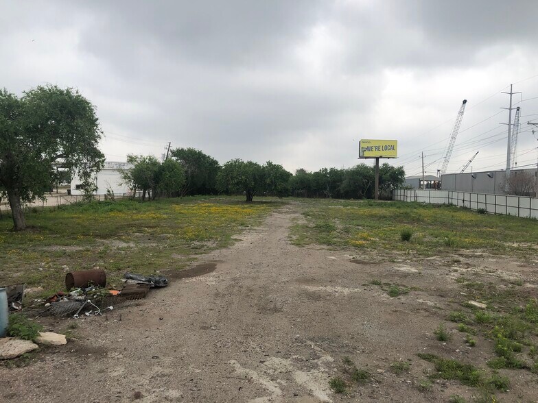 More Photos Of 5640 Ayers St, Corpus Christi Land For Sale