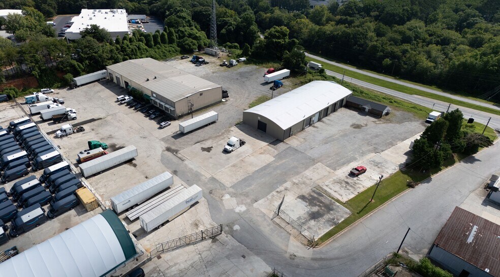 Primary Photo Of 4851 Highway 85, Forest Park Distribution For Lease
