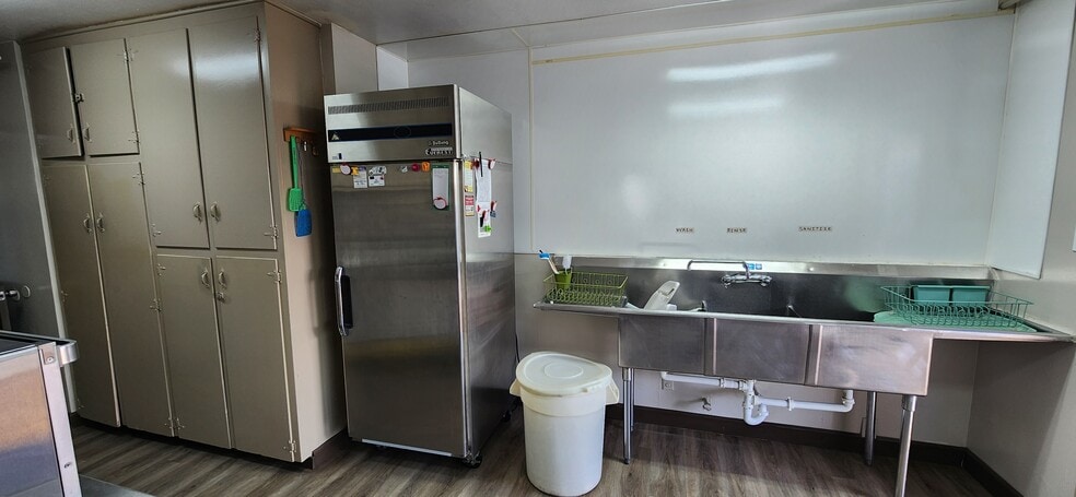 More Photos Of 3707 Vegas Dr, Las Vegas Daycare Center For Sale