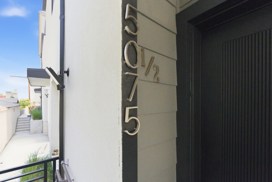 More Photos Of 5075 Pickford St, Los Angeles Apartments For Sale