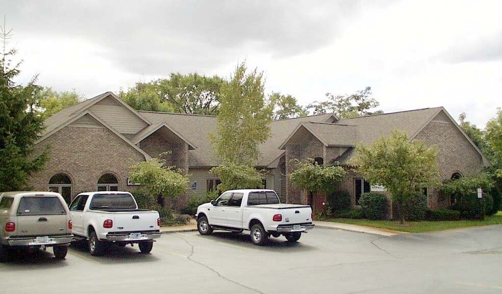 More Photos Of 1097 Union Lake Rd, White Lake Township Medical For Lease