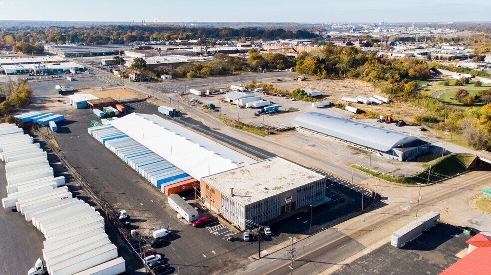 More Photos Of 185 W McLemore Ave, Memphis Truck Terminal For Lease