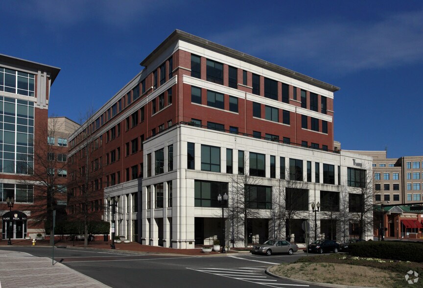 Primary Photo Of 1900 Duke St, Alexandria Office For Lease