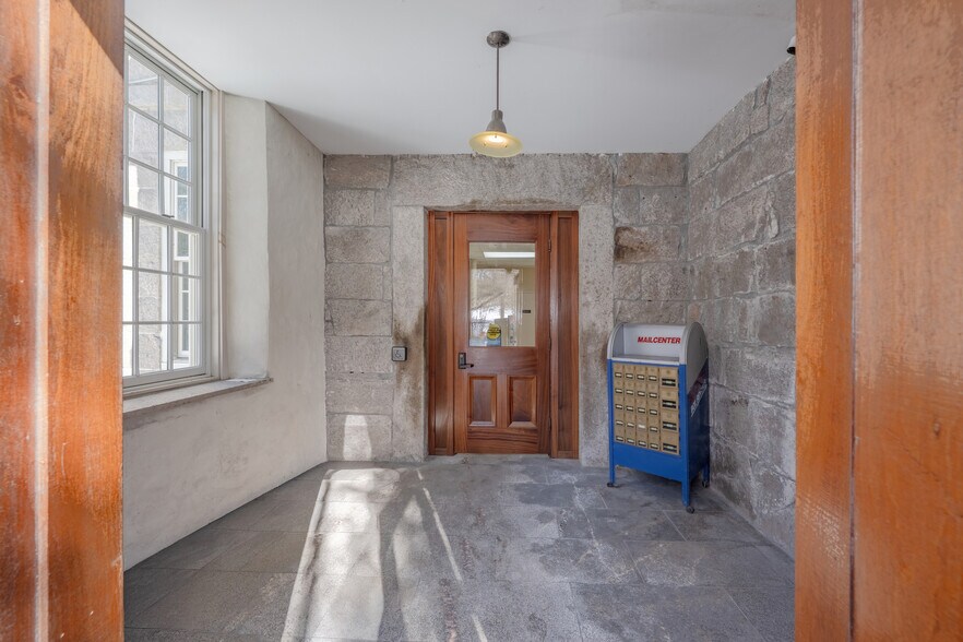 More Photos Of 332 Canonchet Rd, Rockville Apartments For Sale